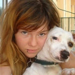 Monica Gallego Molina, Passejadora de gossos a Valencia