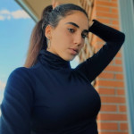 Carlota Belkhir, Waitress in Rubí