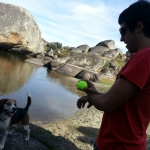 Sergio Ríos Olivas, Passejador de gossos a Cáceres