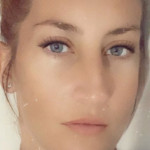 Esperanza Cardenas, Emprada de llar a Isla Cristina