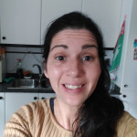 Ana Pereiro, Emprada de llar a A Coruña