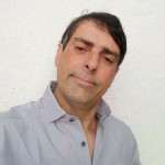 Marco Antonio Galvez, Pet transporter in Getafe