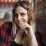 Martina Tonero Dedovich, Professora de disseny gràfic a Barcelona