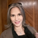 Herminia Mejía, Personal assistant in Valencia