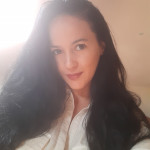 Alexandra Acevedo, Masseur in Madrid
