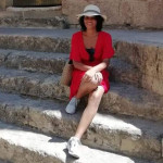 Mónica Cárdenas, Azafata a Madrid