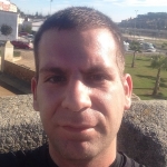 Ji Af, Xofer privat a Badajoz