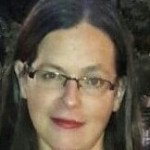 Raquel Pérez Esparrell, Emprada de llar a Granada