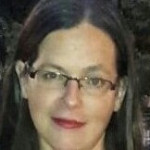 Raquel Pérez Esparrell, Cuidadora de gent gran a Granada