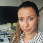 Carolina Baptista, Auxiliar de geriatria a Bilbao