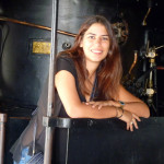 Maria Luisa De Mora, Cangur a Sevilla