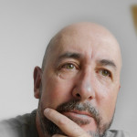 Víctor Rojas, Xofer privat a Granada