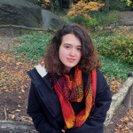 Alanis Ymbernon, Waitress in Barcelona