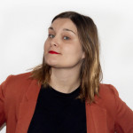 Lau L Castan, Redactora de continguts en castellà a Zaragoza