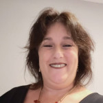 Maria Jose De Haro, Caregiver of elderly in Cambrils