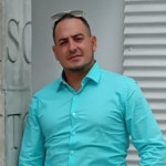 Valentín Luque, Caregiver of elderly in A Coruña