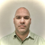 Cesar Javier Correa, Plumber in Elche