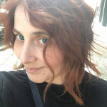 Melissa Devens, Computer repair technician in Barcelona