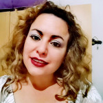 Adriana Rojas, Emprada de llar a Granada