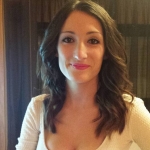 Marina Vega, Auxiliar d'infermeria a Alicante