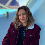 Adriana Grillo Sánchez, Netejadora a Valencia