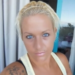 Beatriz Garcia, Netejadora a Zuera