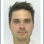 Nikolas Rensing, Passejador de gossos a Valencia