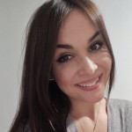 Ana H Gómez, Cuidadora de gent gran a Cabra