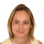 Araceli Hermida, Waitress in Baiona