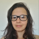 Verónica Jiménez, Cuidadora de mascotas en Segovia