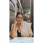 Alba Fernández Uclés, Waitress in Murcia