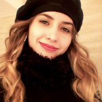 Johana Orozco, Azafata en Barcelona
