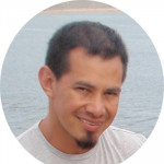 Ernesto Pérez Guevara, Computer repair technician in Badalona