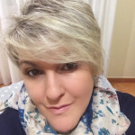 Montserrat Fernandez Morell, Emprada de llar a Baiona