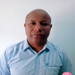 Luis Enrique Alvarez Contrera, Masseur in Irun