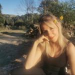Laura García Rodríguez, Azafata a Ajalvir