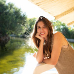 Alejandra Agogue, Azafata in Madrid