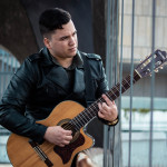 Yelko Saker Fernandez, Cantant a Madrid