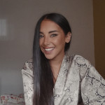Carolina Satué, Nursing assistant in Mairena del Aljarafe