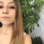 Azahara Sánchez De La Cruz, Correctora ortográfico en castellano a Madrid