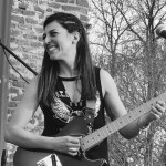 Mariela Zampino, Cantant a Barcelona