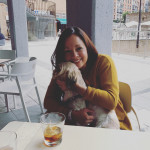 Paola Vidal, Passejadora de gossos a Bilbao