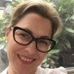 Lara Alonso, Caregiver of elderly in Talavera de la Reina