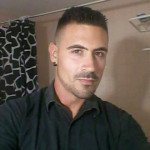 Michel Fabre, Paseador de perros en Estepona