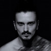 Victor Crespo GonzÁlez, Modelo a Barcelona