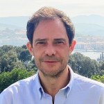 Carlos Olavarría García Perrote, Psicoterapeuta a Madrid