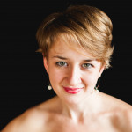 Ula Musica, Singer in Barcelona