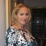Maria Angeles Flores Molina, House cleaner in Murcia