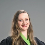 Lidia Hjartaker, Cuidadora de gent gran a Granada