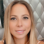 Cristina Mv, House cleaner in Mataró
